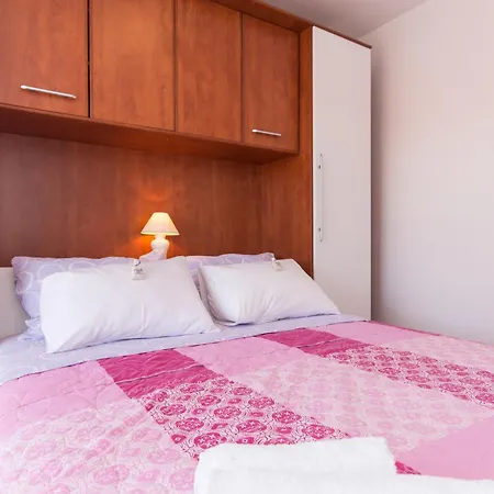Apartment Zoran *