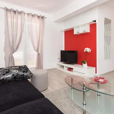 Zoran Apartment *