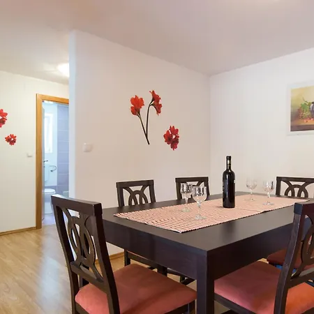 Zoran Apartment *