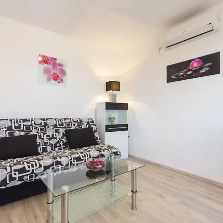 Apartment Zoran