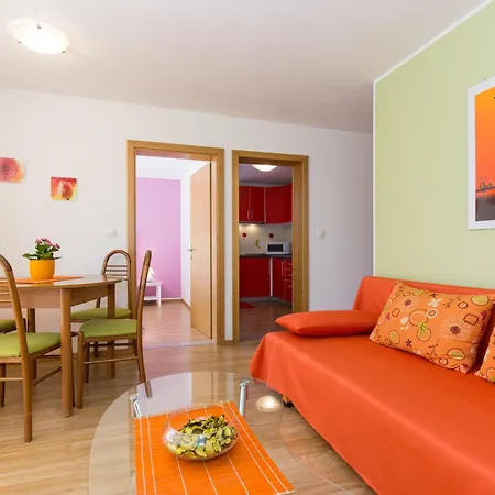 Apartment Zoran *