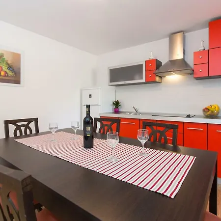 Apartment Zoran